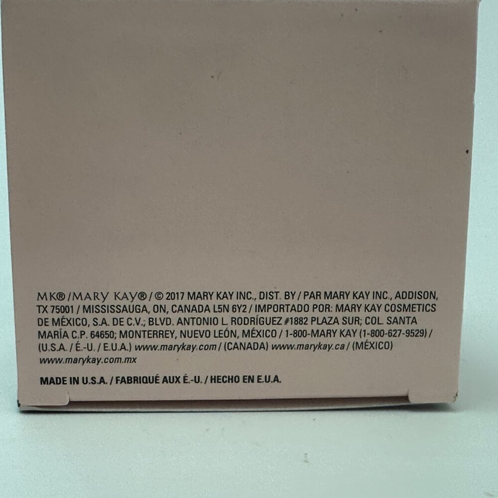Mary Kay® Intense Moisturizing Cream 1.8 oz. - New in Box - Picture 6 of 9